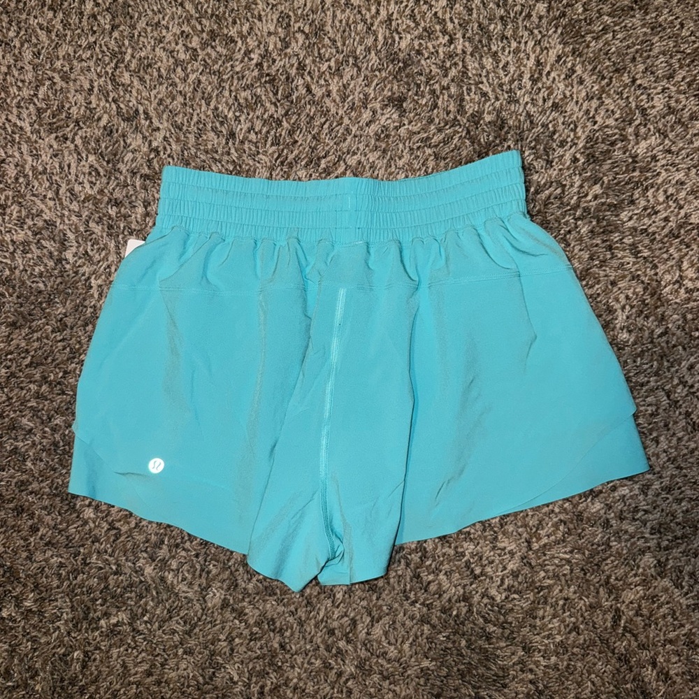 Lululemon Shake It Out High Rise Run Short 2.5” - Picture 5 of 5